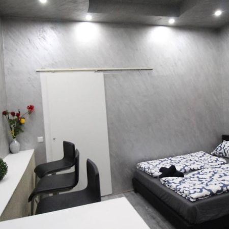 Family Studio In Akh Area Bécs Kültér fotó