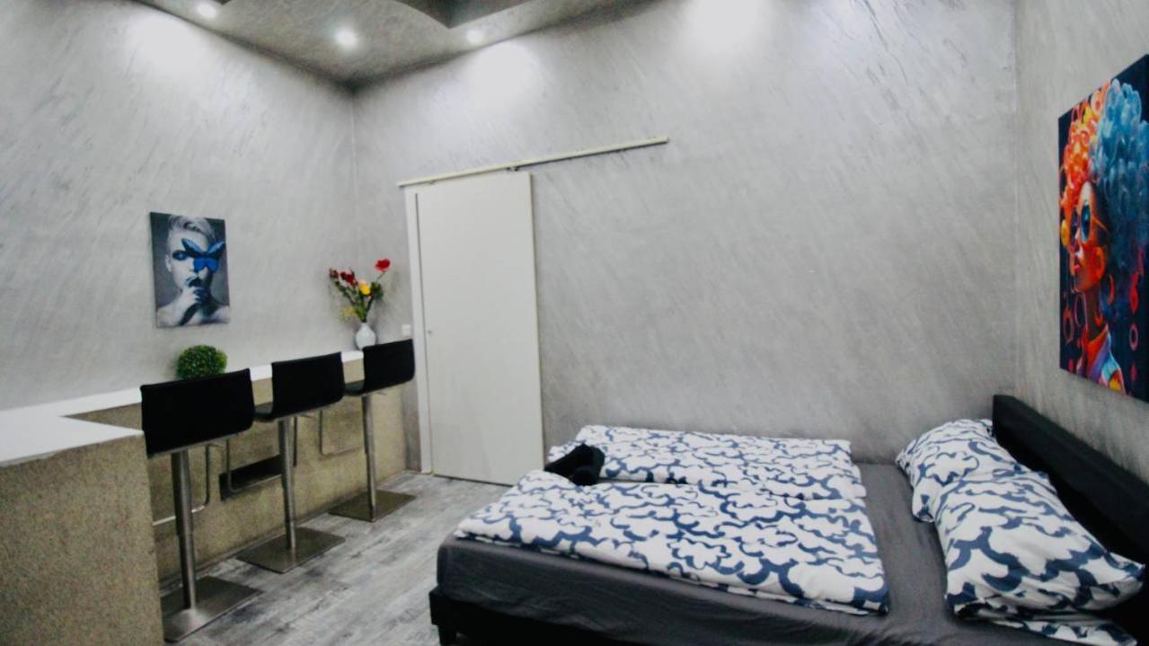 Family Studio In Akh Area Bécs Kültér fotó